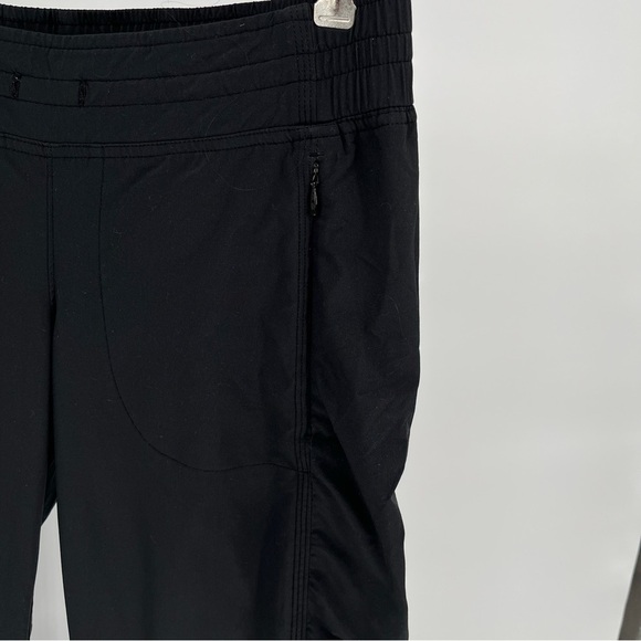 Athleta Women’s La Viva Ruched Jogger Size 4 Straight Leg Yoga Athleisure Black - Picture 9 of 11